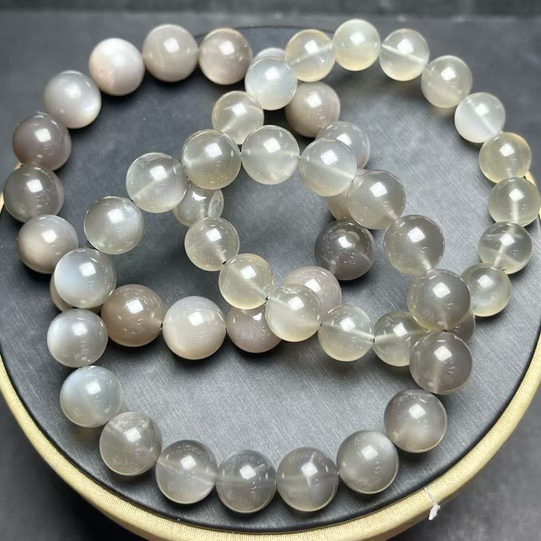 シルバームーンのブレスレット