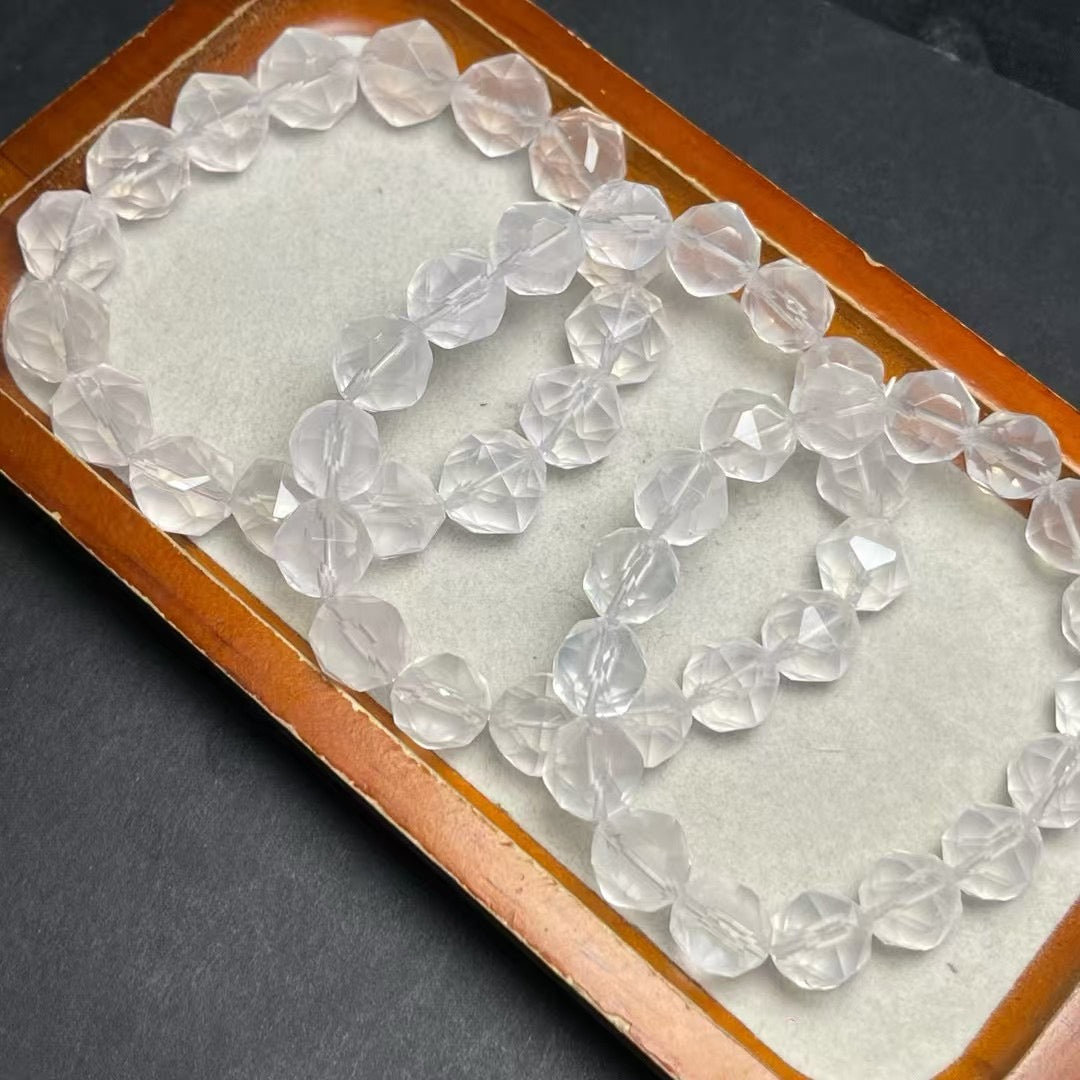 クリスタルラウンドブレス