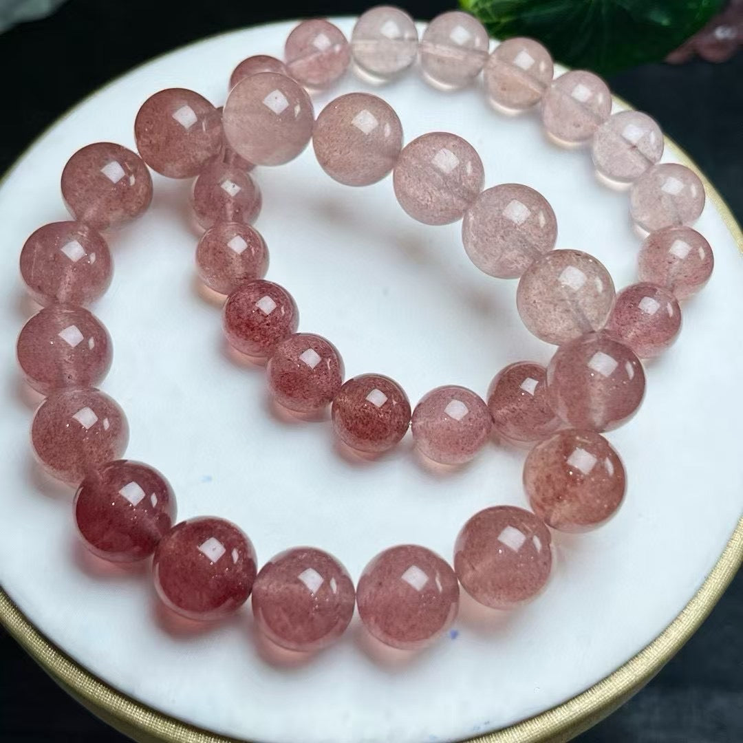 ストロベリークリスタルのグラデーションブレス