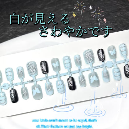 北島ブルースモークシンプルでニッチで高級感のある手描き被服