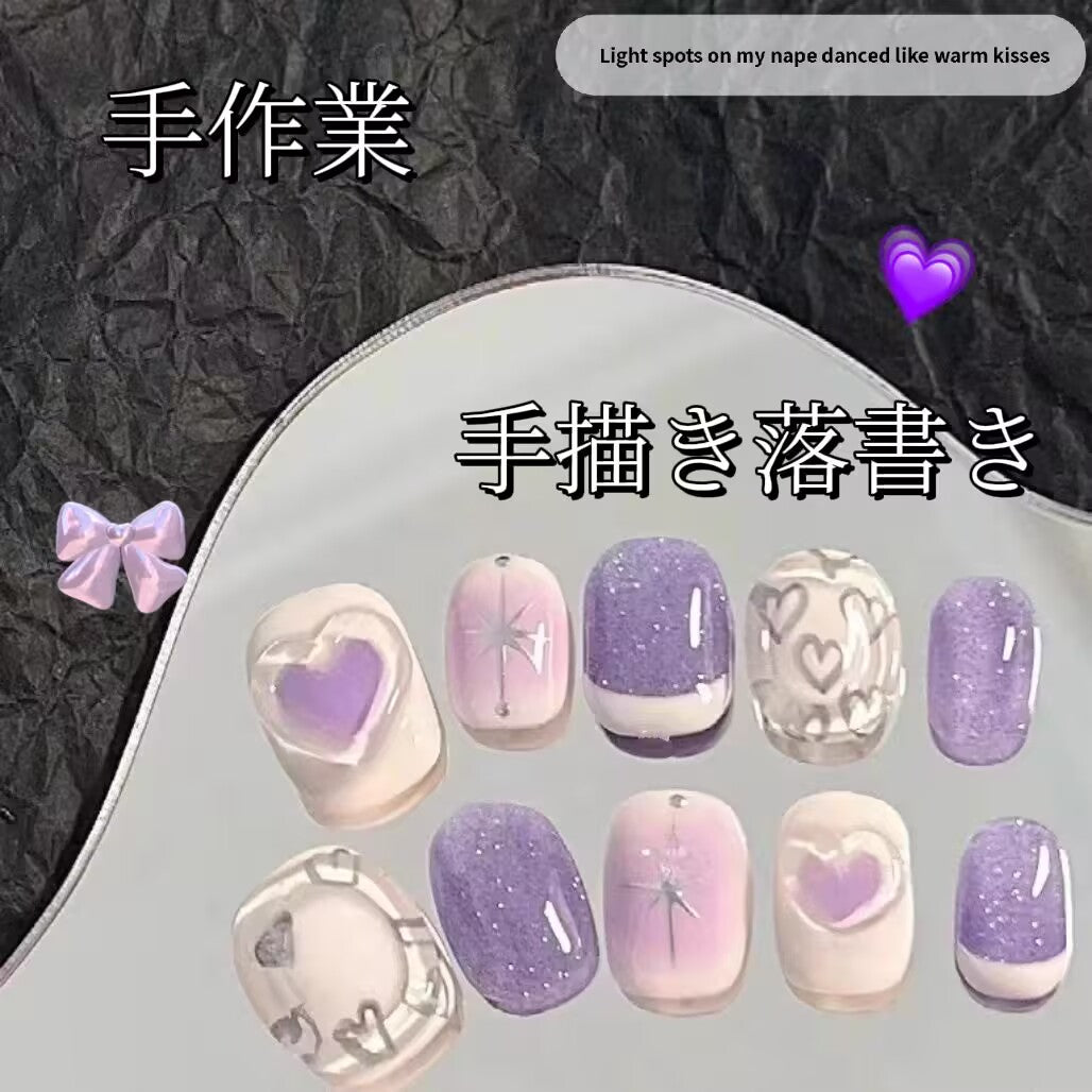 芋泥波波手画落書き紫の味が優しく見えます白短方円甲を身に着け
