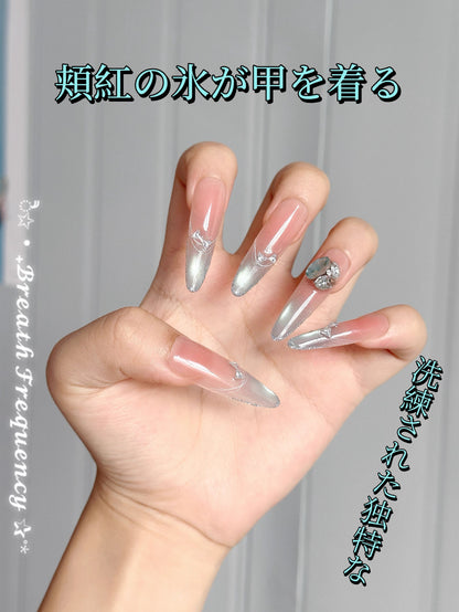 孔雀藍涙氷透頬紅純欲高級優雅な手彫りダイヤ細長款楕円を着て甲を着け