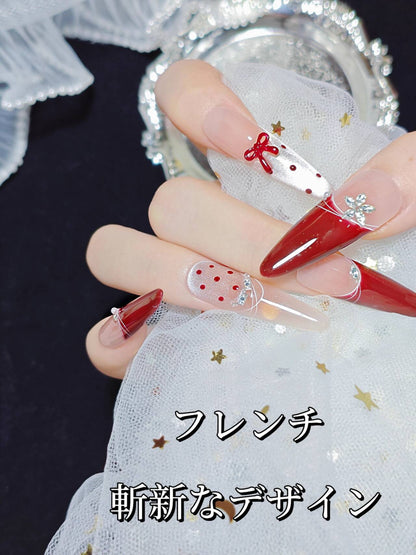 金持ちの令嬢の蝶ネクタイの猫の目の新しいモデルの秋と冬の赤い白を明らかにしますユニークなデザイン細長い甲を身に着けて