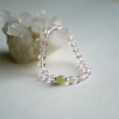 天然のモザンビークの星の光六芒星のピンククリスタルの手串の贈り物