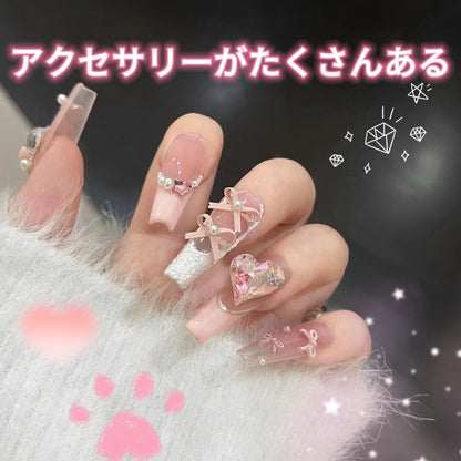 純粋な手の多くの装飾小熊のリボン砕いたダイヤの甲を着用し