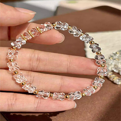 天然の白水晶のビーズの腕輪女性は軽くて豪華で小さい衆の設計の高級感の手串は精緻でシンプル