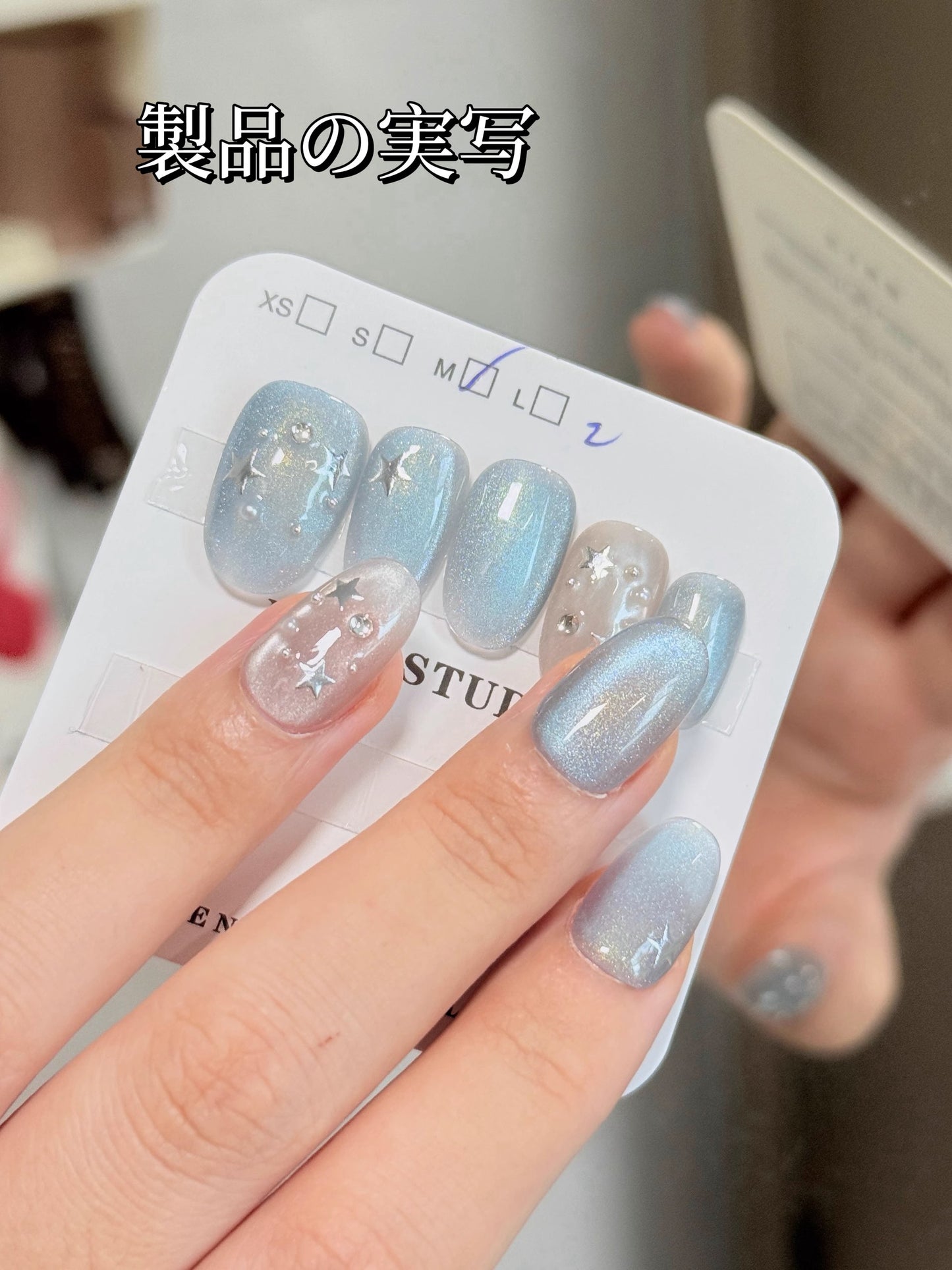 透き通った海の気質猫の目の爆閃高級な神秘感顕白夏サイダーのようにさわやかな短い方円を身に着け