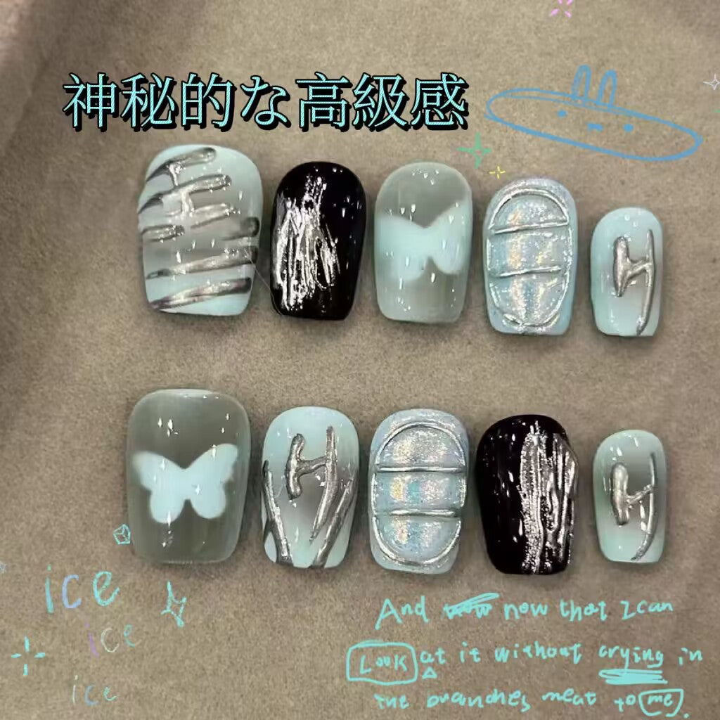 北島ブルースモークシンプルでニッチで高級感のある手描き被服