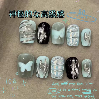 北島ブルースモークシンプルでニッチで高級感のある手描き被服