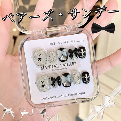 純手製の蝶ネクタイ小熊砕石デザインがかわいいユニークな着用甲