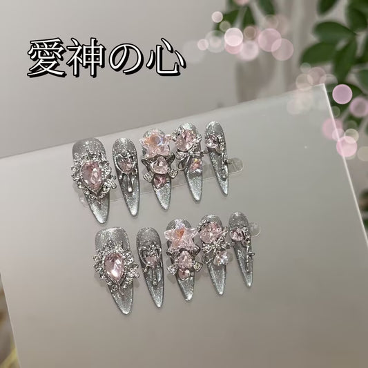 エロスの心銀色の猫の目重工粉ダイヤ長楕円純手装甲を着け