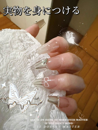 蝶のリボンのドットが手で描きます甘くて軽やかなフレンチドレス